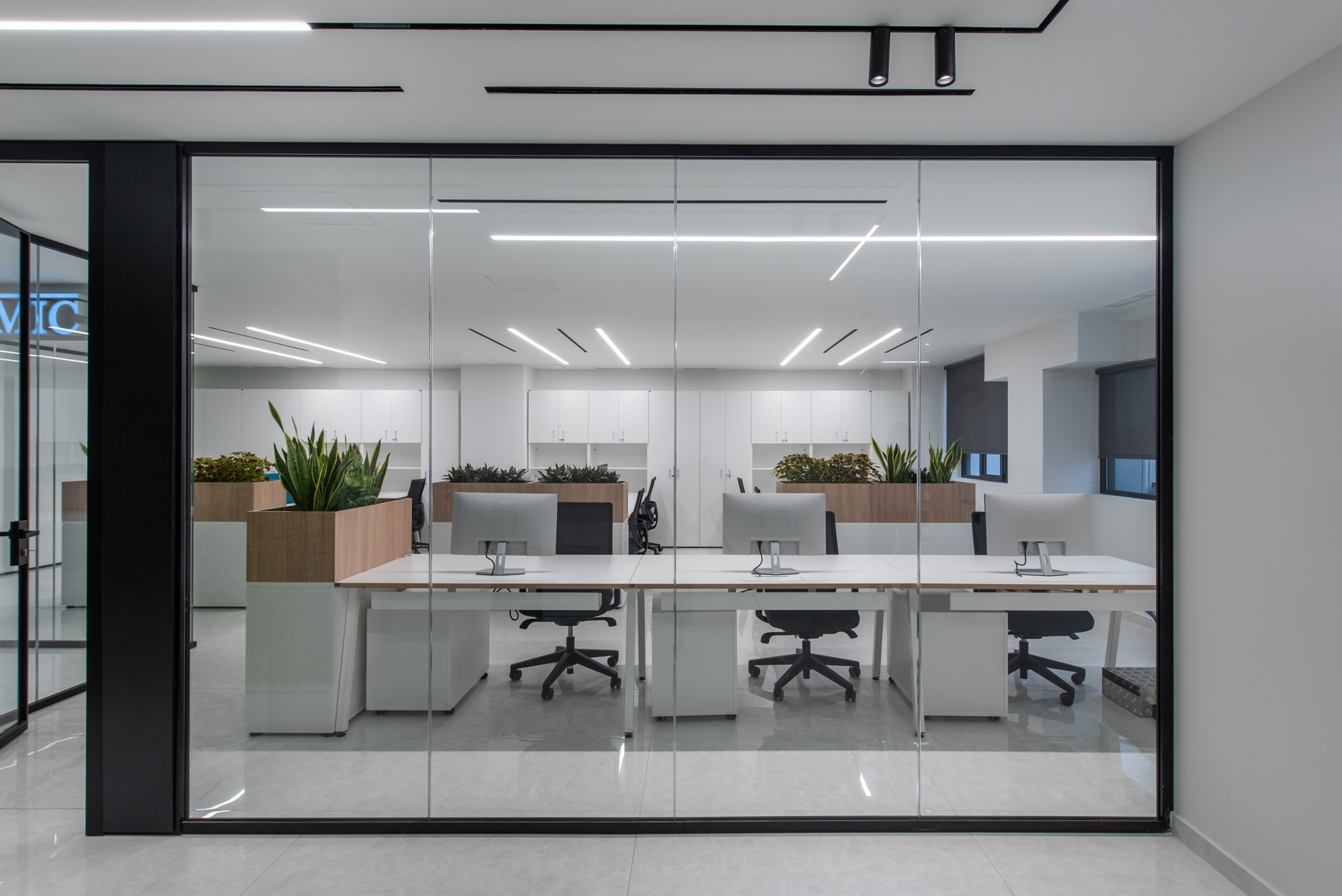 Man Dynamic Offices