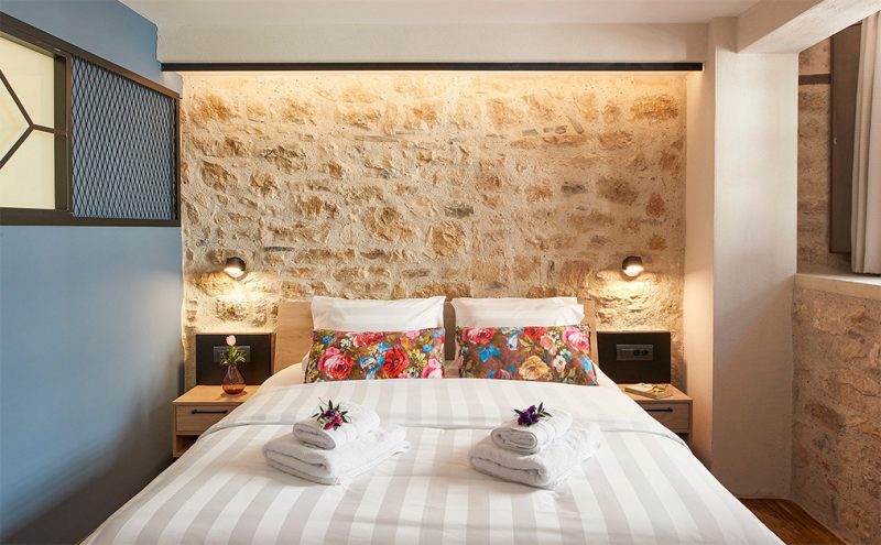 IALNA Boutique Hotel