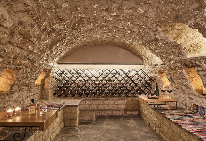 IALNA Boutique Hotel