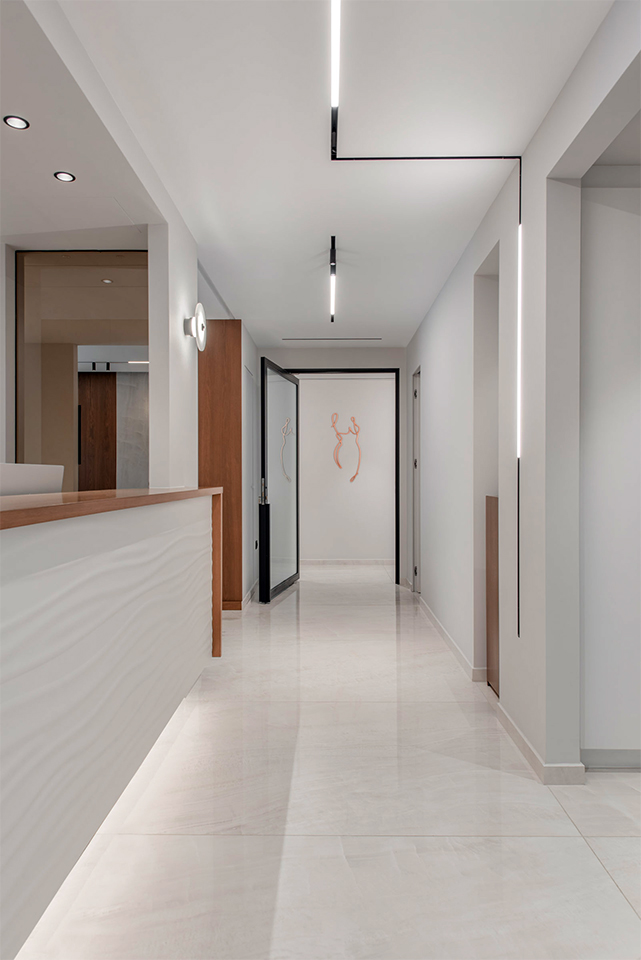 WOMAN’S CLINIC IN ILISIA