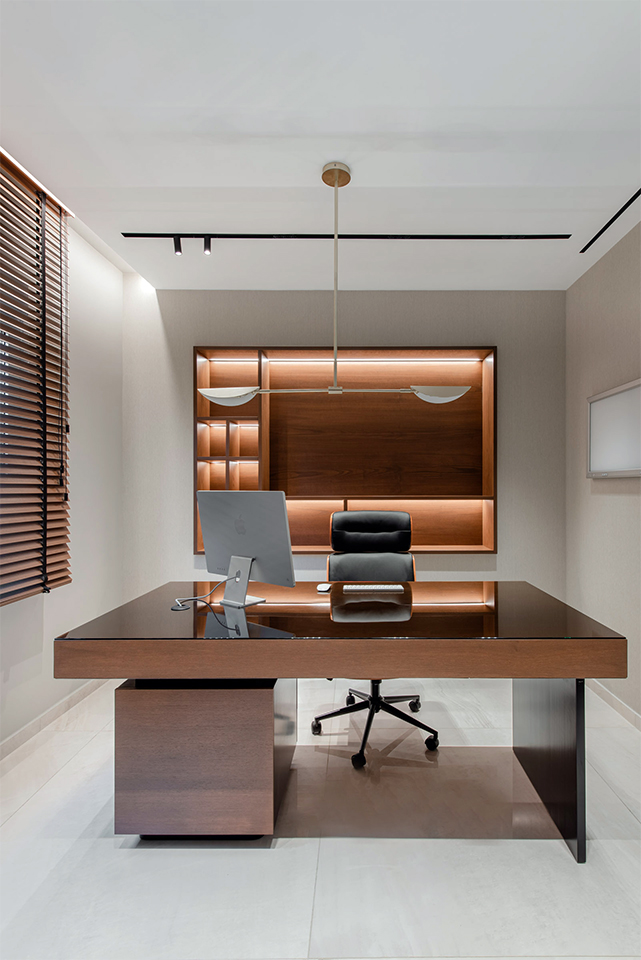 WOMAN’S CLINIC IN ILISIA