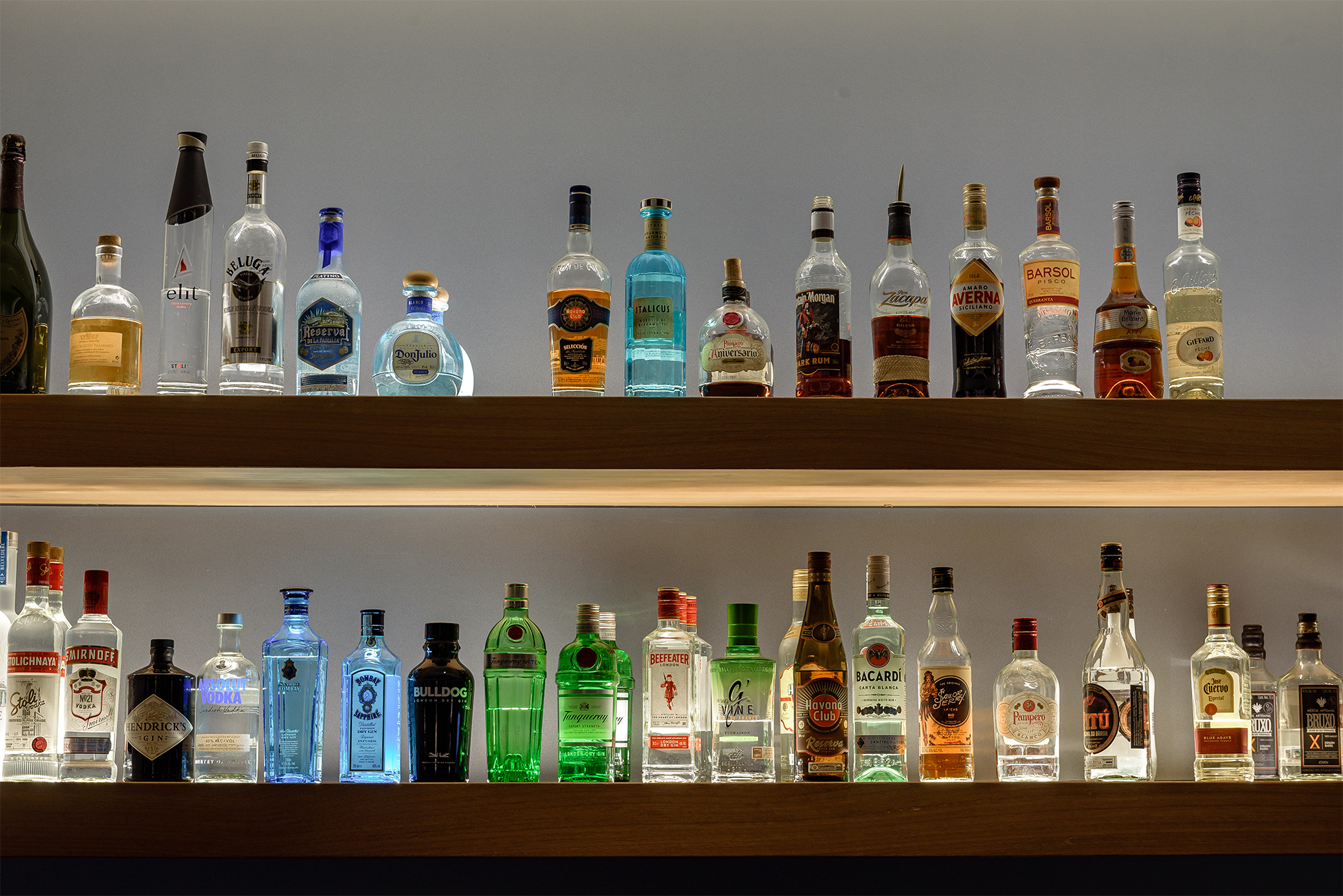 DIVANI CARAVEL HOTEL