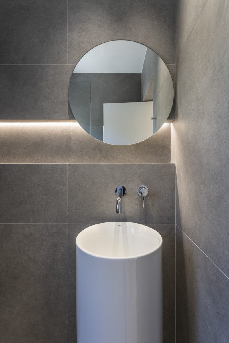 ΔΙΑΜΕΡΙΣΜΑ ΣΤΗ ΒΟΥΛΑ