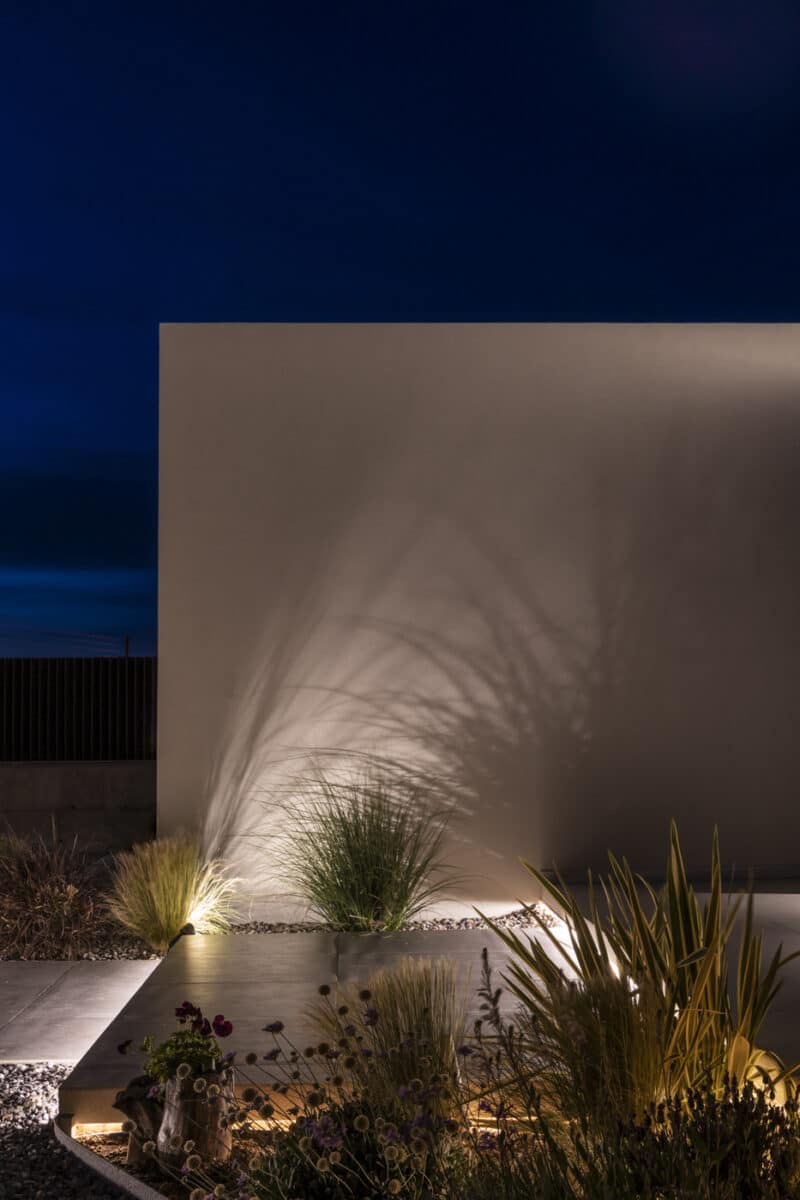 ΚΑΤΟΙΚΙΑ ΣΤΗΝ ΠΑΙΑΝΙΑ